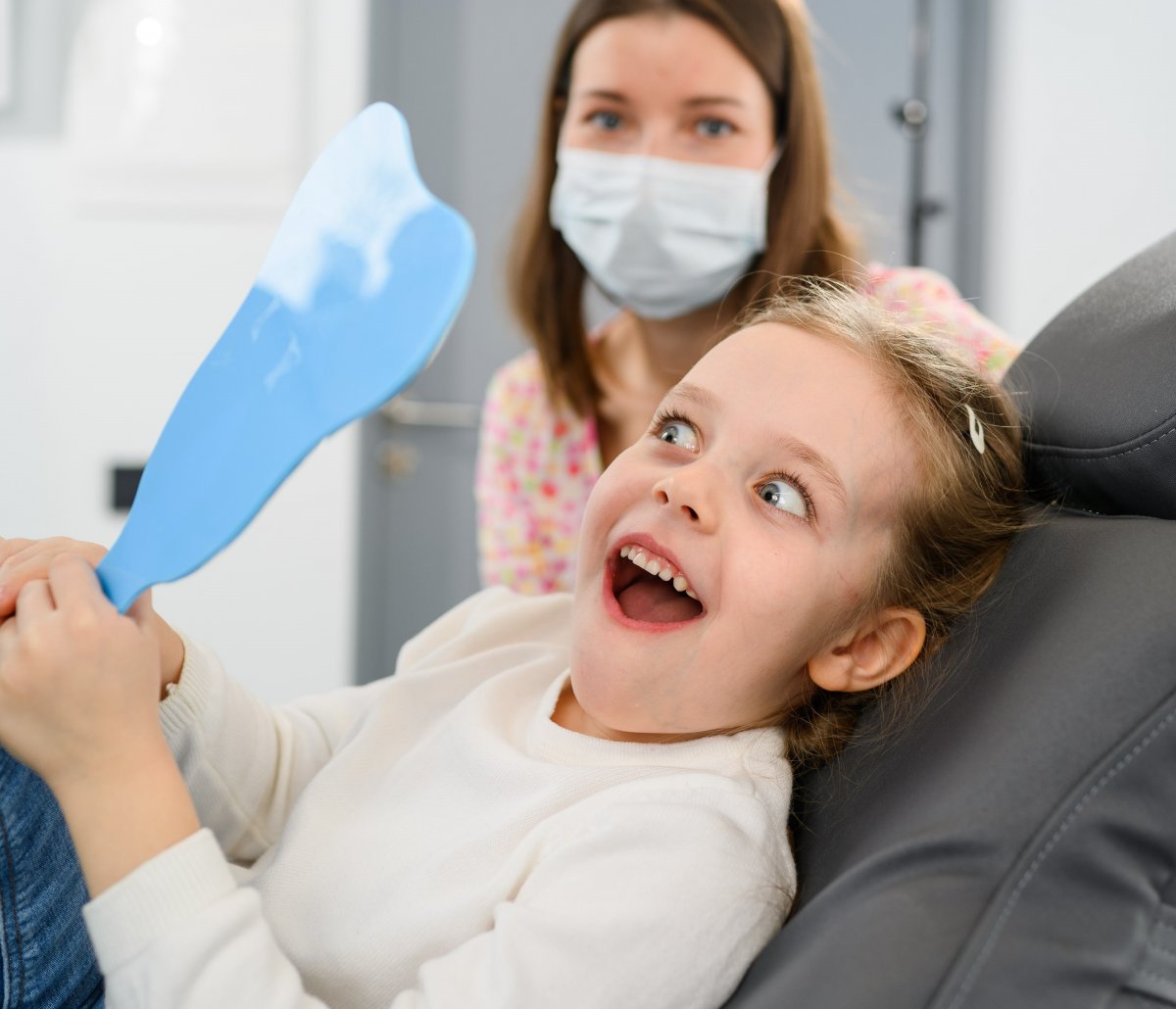 Композитные коронки на молочные зубы