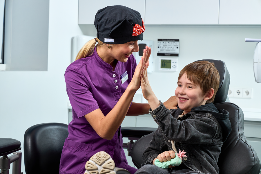 Удалили постоянный зуб ребенку