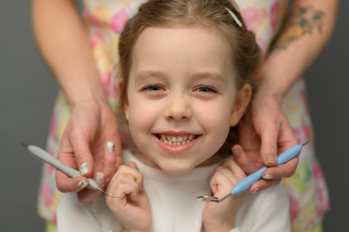 Симптомы прорезывания коренных зубов у детей